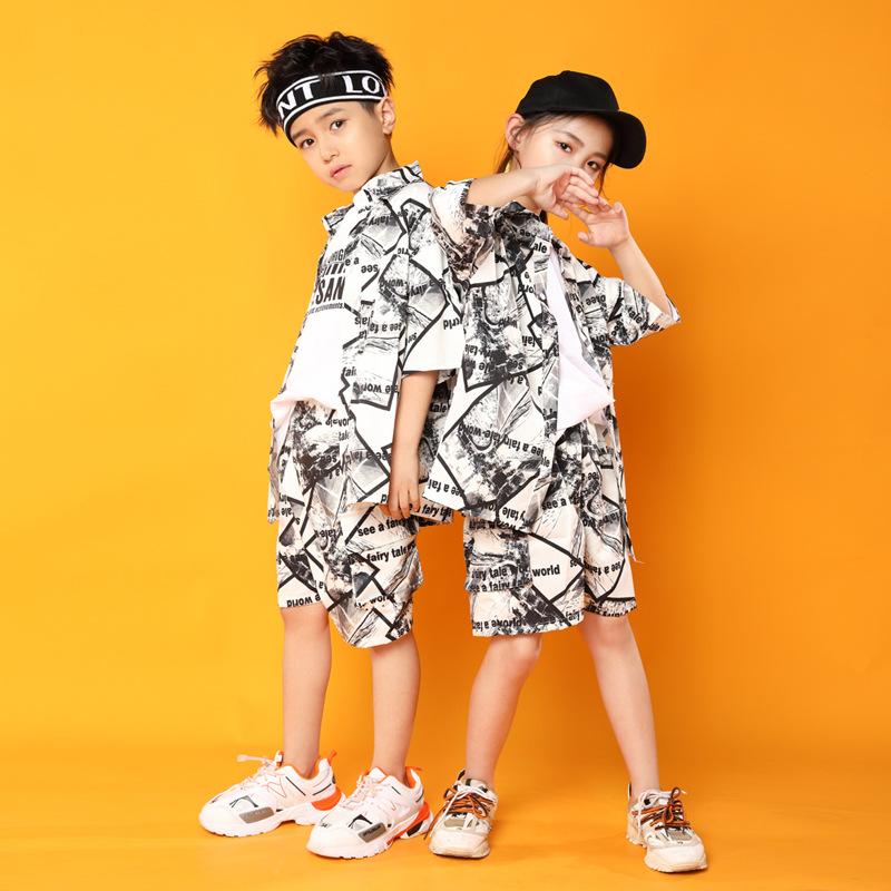 

Clothing Sets Boys Hip Hop Graffiti Shirt Girls Loose Shorts Street Dance Short Sleeve Suits Kids Summer Outfits Teens Cool Clothes Streetwe