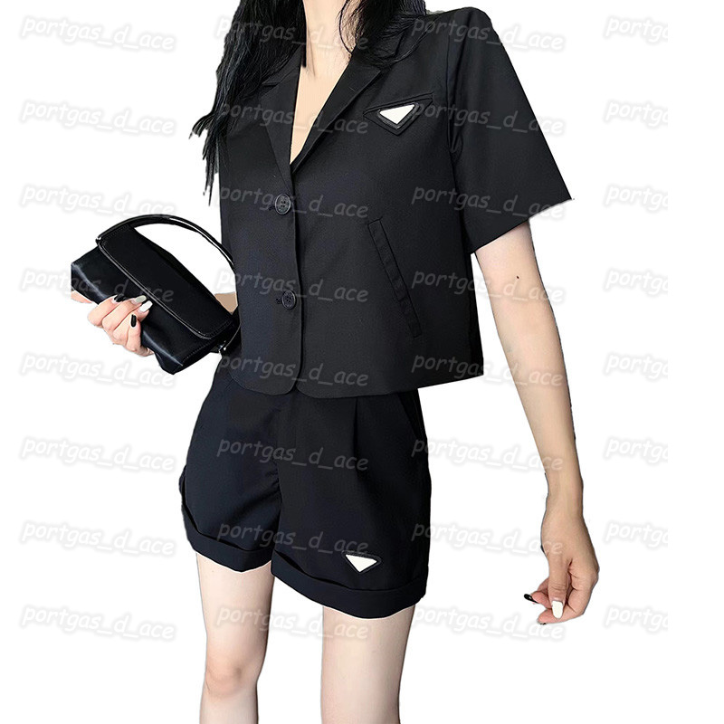 

Triangle Badge Womens Suit Pants Vintage Black Short Sleeve Blazer Tide Fashion Street Style Suit Shorts, Black tops shorts set *