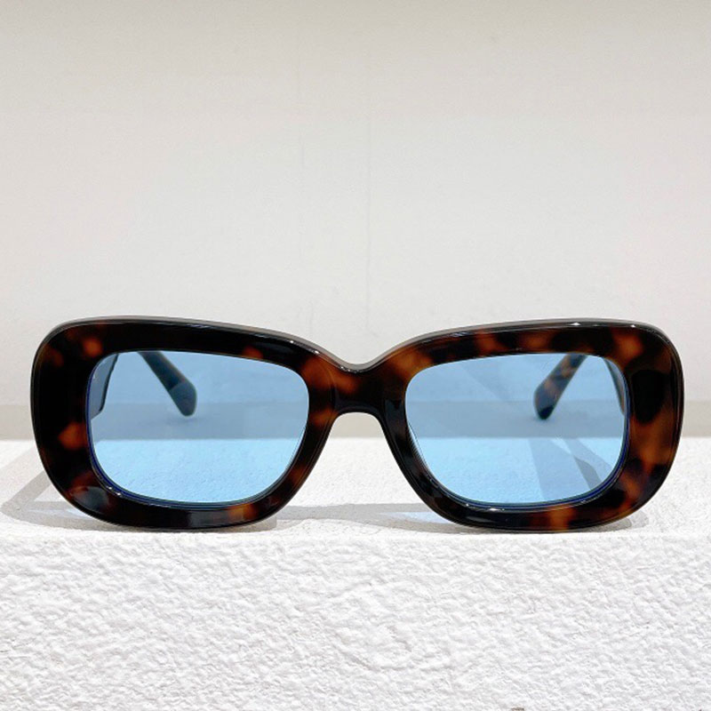 

Designer Sunglasses OMRI019 Oval Thick Frame Fashion Luxury Shopping Men Women Sun glasses Brown Frame Blue Lens Beach Travel Vacation UV400 Protection With Box