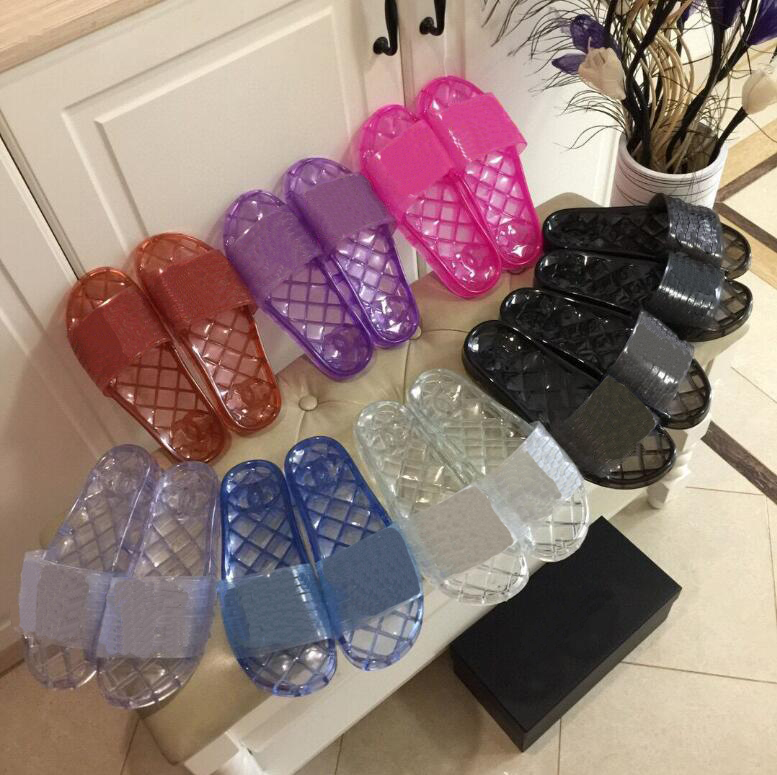 

2022 Fashion Summer Women slides Jelly Slippers Sandals Clear PVC rubber Crystal Sandal Shoes retro Platform Flip Flops Men Flat slide Luxury Designer Beach Shoes, Box