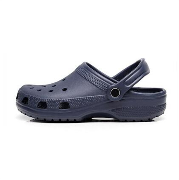 men women Clogs Sandals designer slides Casual Beach Waterproof Shoes Triple black white red Navy blue Yellow mens Women Classic Summer Slippers