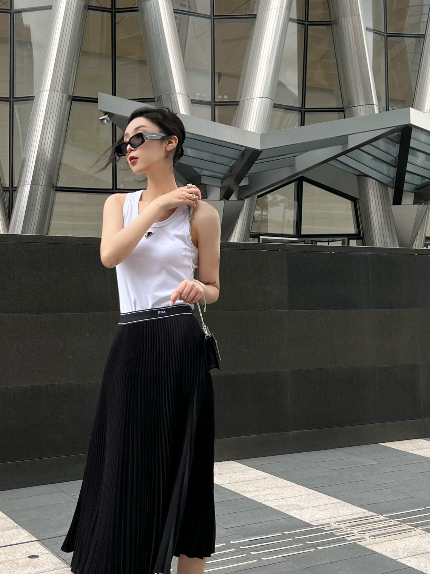 

PR designer women Skirts Ankle Long Skirt Pleated Decor Ladies Summer Fashion Dress, Black