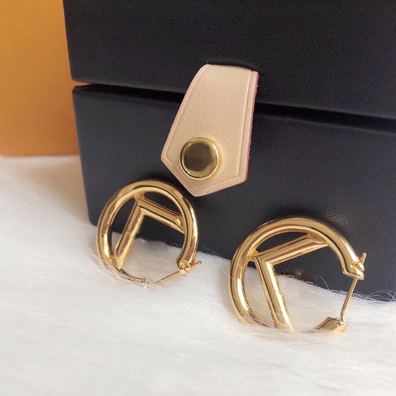 

Luxury Gold Hoop Earrings For Woman Designer Ear Studs Brand F Charm Jewelry Simple Earing Bangle Lady Party Wedding Lovers Gift 2206274XQ