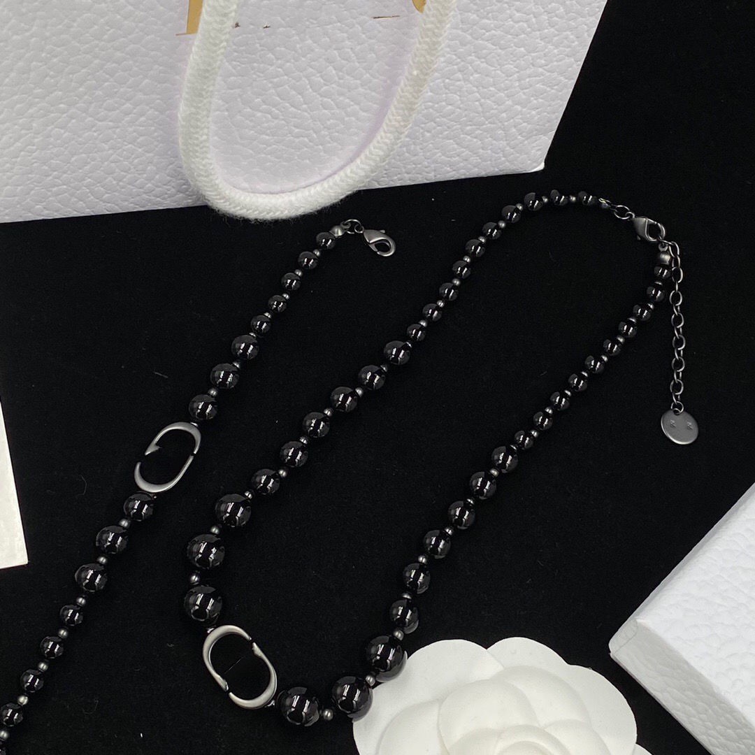 Colliers avec pendentif en perles noires européennes et coréennes, personnalité rétro, tempérament Punk, unisexe, chaîne de clavicule, ensemble d