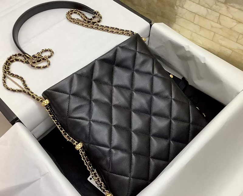 

Designer Diamond Lattice Hobo Bag Genuine Leather Soft Shoulder Bag Classic Handbag with Lightweight and Big Capacity, Black