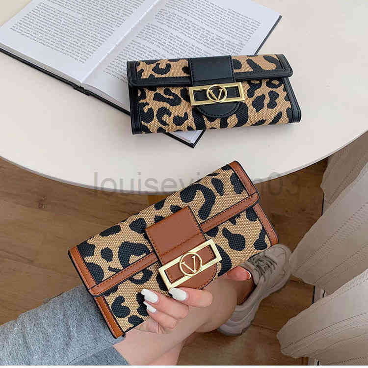 

Designer Leather V Card Wallet Womens Mens New European And American Leopard Fold Contrast Color Long Wallet High-end Multi Card Slot Change Bag Handbag, Black short