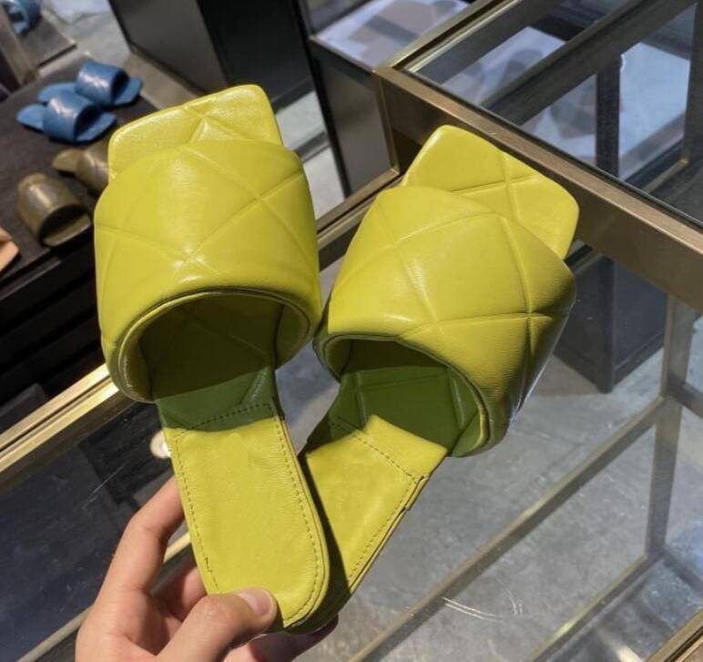 

women sandals padded sandals outdoor slippers banquet shoes summer leather slippers multicolor flat high heel Size 35-42 0004, Color 1