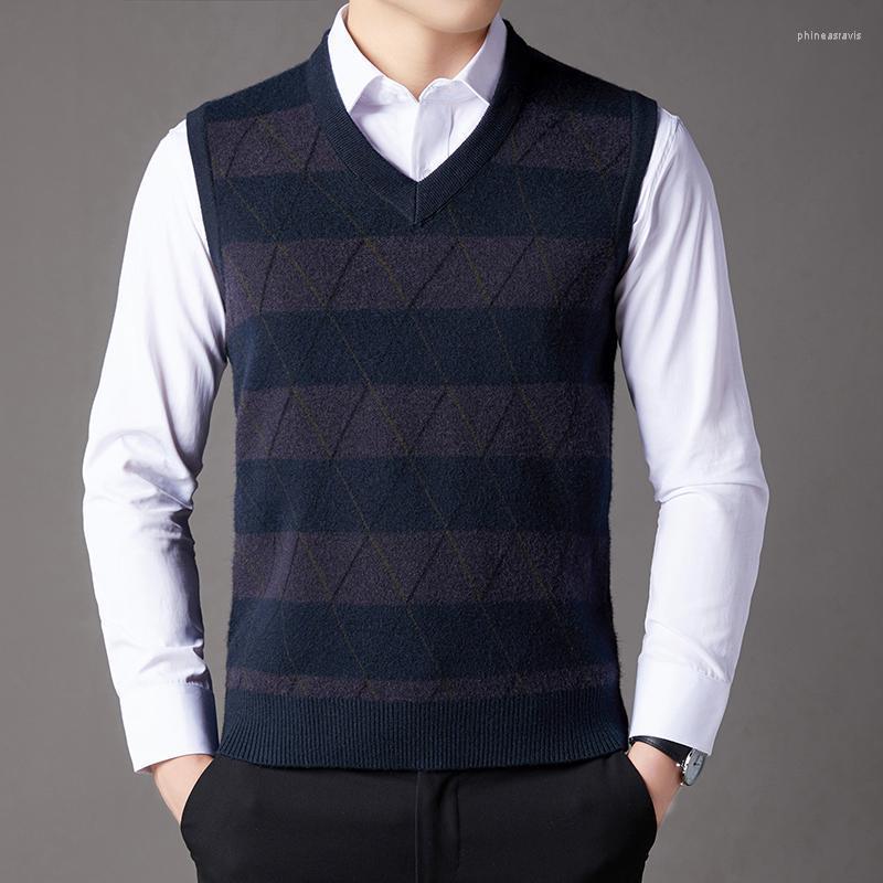 

Men's Vests Versatile Brand Men Fall And Winter Knit V-neck Vest Handsome Home Sweater Business Casual SweaterMen's Phin22, Orange