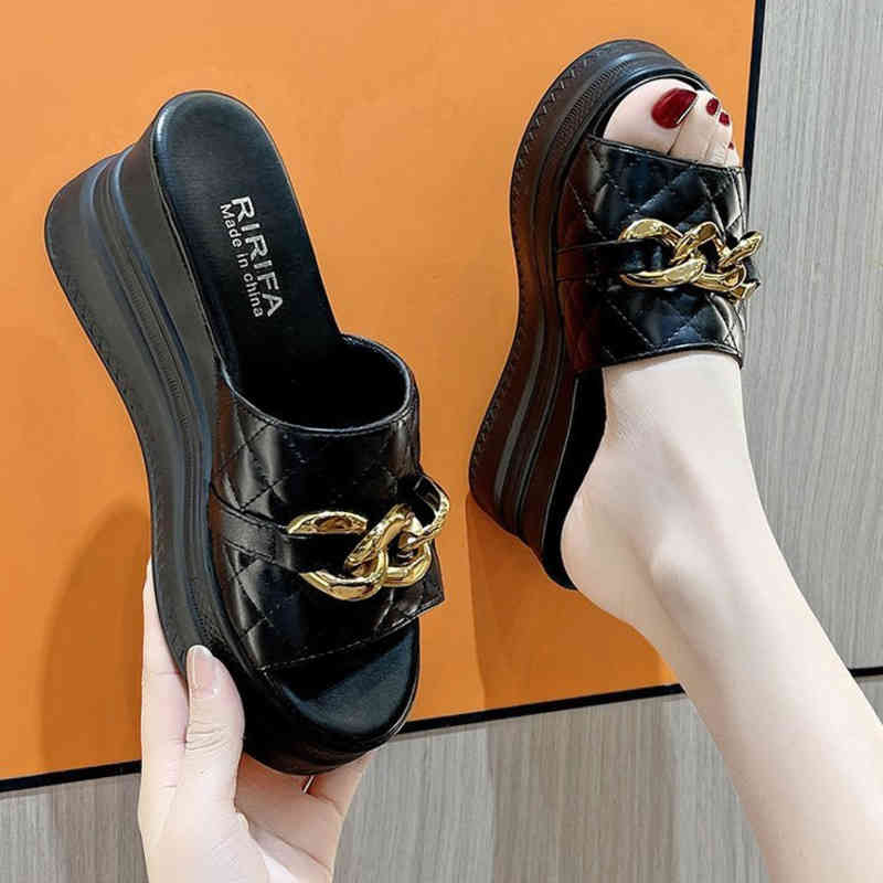 

Summer Metal Chain Wedge Slippers Women Open Toe Chunky Platform Slides Woman Comfortable Soft Bottom Beach Shoes, Black