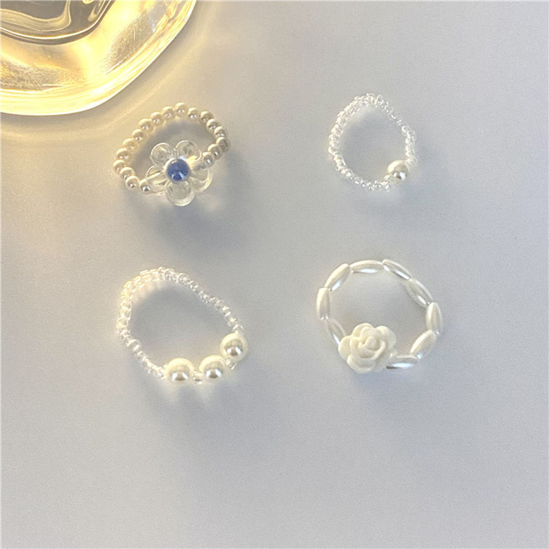 

White Camellia Imitation Pearl Beaded Cocktail Ring Plastic Elegant Simple for Women Ring Party Wedding Custom Fashion Jewelry