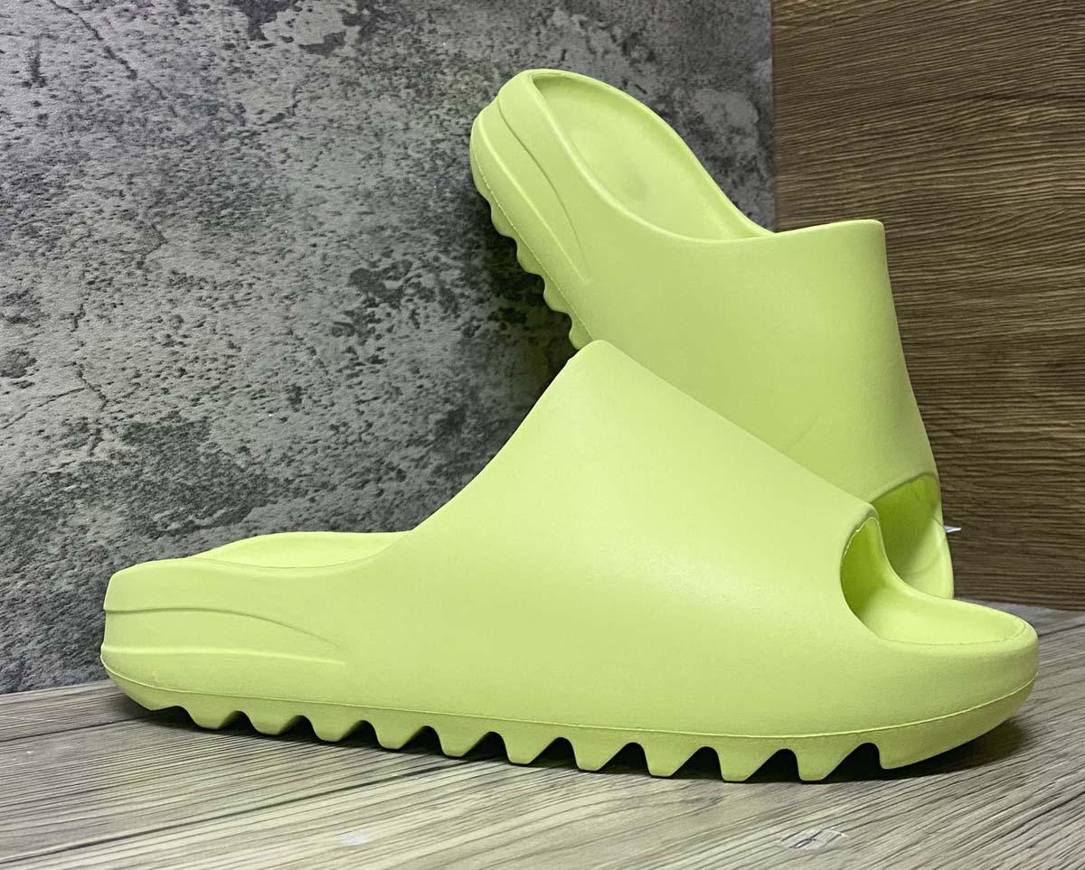 

Slides Summer Soft Indoor and Outdoor Slippers for Men and women trendy, Blue