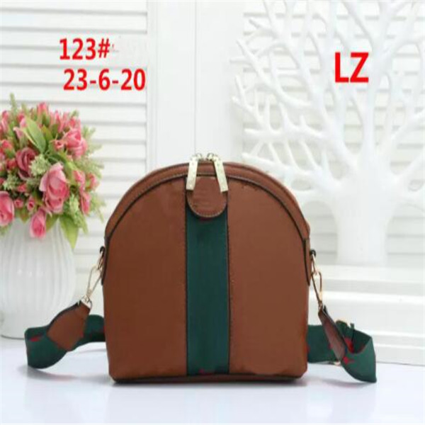 

2022 Designers Bags Messenger handbags Purse lady Thread women Wallets Hobo purses Famous Designer Cross body totes female hot 123#, Khaki