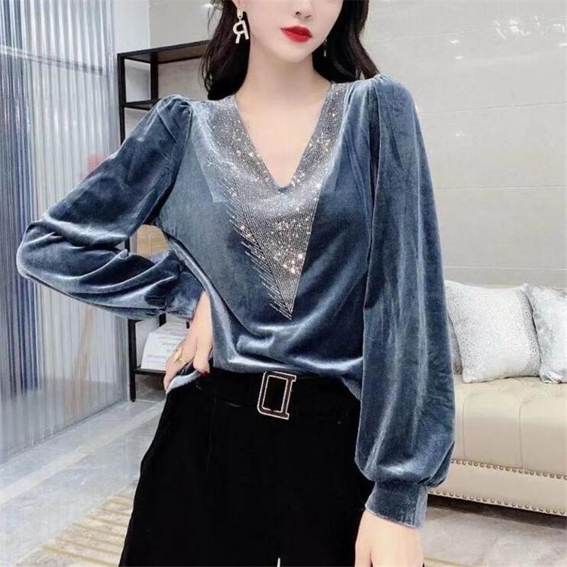 

Women's T-Shirt Gold Velvet Blouse Women's V-neck Drilling Female Tees Tops Soft Bottoming Pullover Shiny Woman's T-shirtWomen's, Black