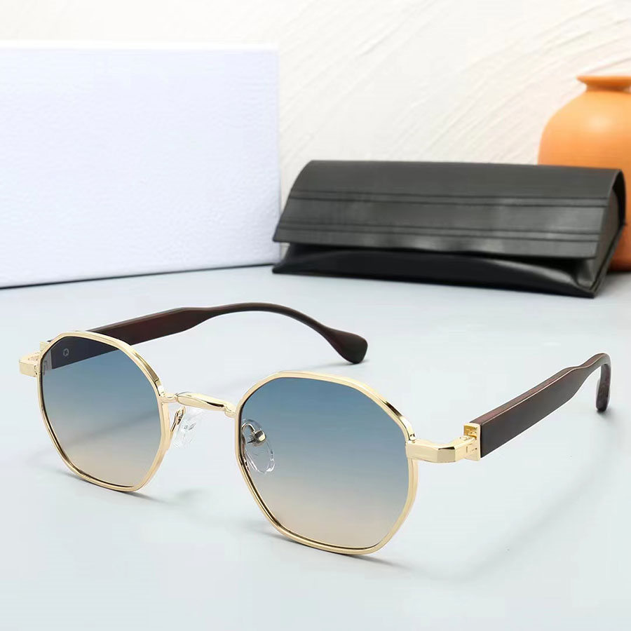 Nouvelles lunettes de soleil lunettes rétro été multicolores lunettes classiques unies disponibles pour homme femme adulte design 5 couleurs de q