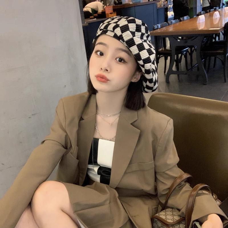 

Berets Fashion Japanese White Check Stitching Beret Octagonal Hat Female Autumn Thin Cute Cloud Sboy Korean Retro PainterBerets