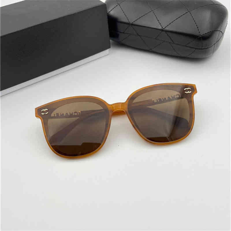 

Sunglasses Xiaoxiang ch3869 sunglasses Fashion blogger same white UV resistant tide D0MT