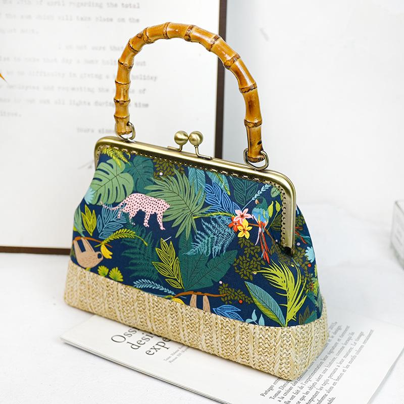 

Evening Bags Luxury Women Metal Frame Bag Classical Chinese Style Cheongsam Embroidered Bamboo Handbags Tropical Forest Landscape PaintEveni, Black