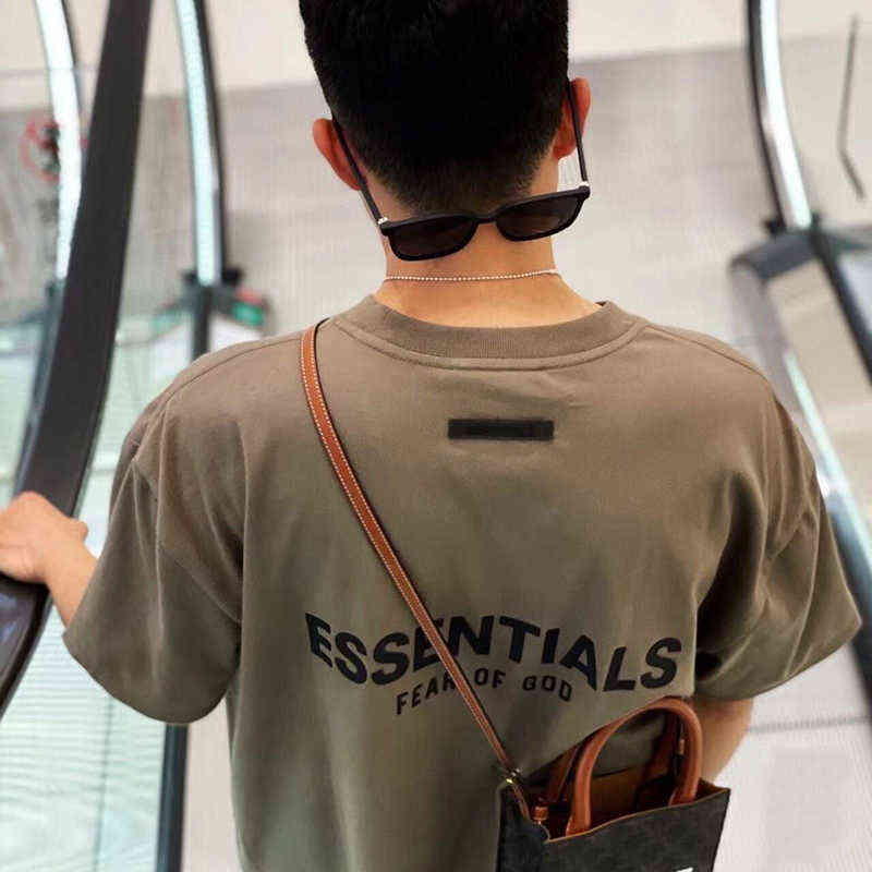 Fashion Essentials Designer Couples t shirts Short Sleeved Cotton Loose European and American High Street Brand Fog Double Line Couple Summer T-s