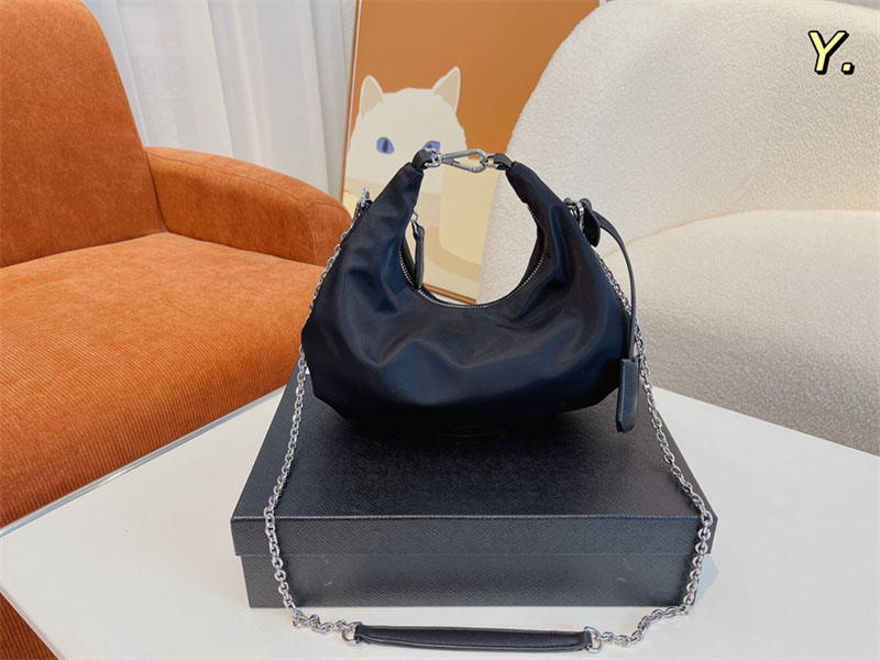 

2022 New Handbags Women Luxury Shoulder Bags designers Top Quality Lady Composite Tote Chain Hobos Nylon Bag Famous Crossbody Designer Bag Purse Size 29cm*5cm*20cm, Extra shipping cost