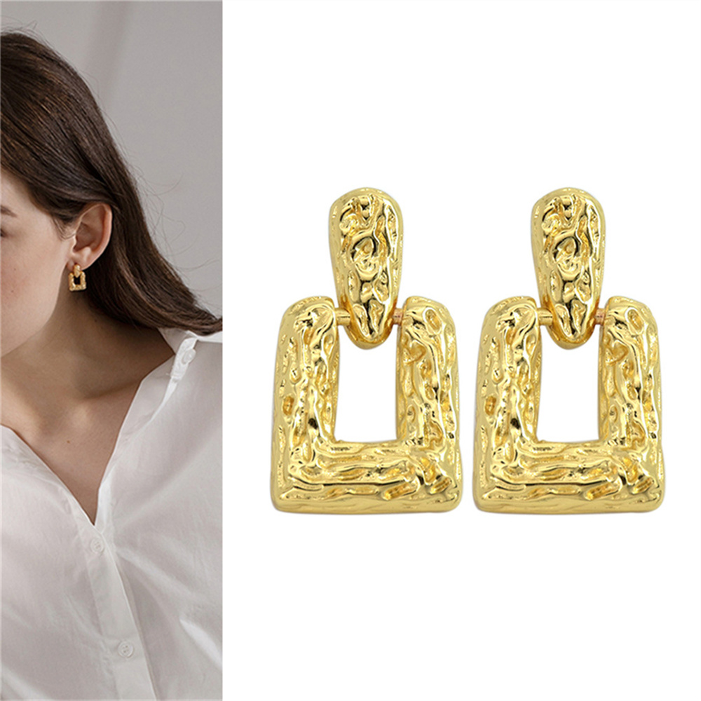 Boucles d'oreilles Designer pour femmes rétro Stud boucle d'oreille plaqué or luxe haute qualité modèle cerceau mode populaire charme géométrique
