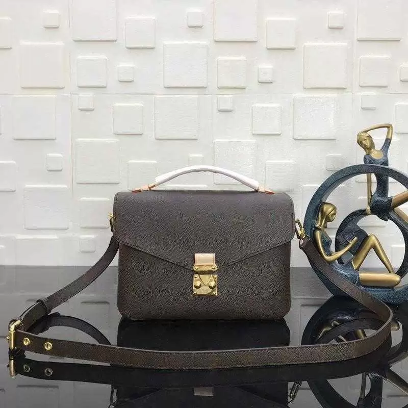 

Luxurys Designers Crossbody Bag Women Handbag Pochette Messenger Bags Oxidizing Leather METIS Shoulder Bags Crossbody Bag Totes M40780, 02 yellow+flower