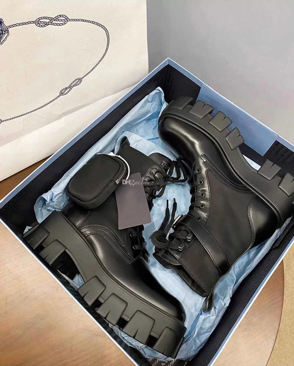

Winter Monolith brushed leather nylon combat boots chunky lug sole women ankle boot Tread Soles platform booties High Quality Brands footwear