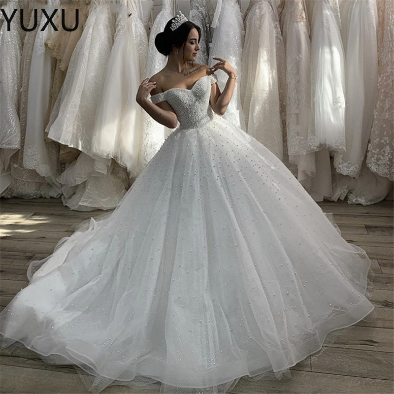 2023 New Beads Crystal Off the Shoulder Sweetheart Lace White Ball Gowns Wedding Dresses for brides Puffy Wedding Gowns-image-788915805