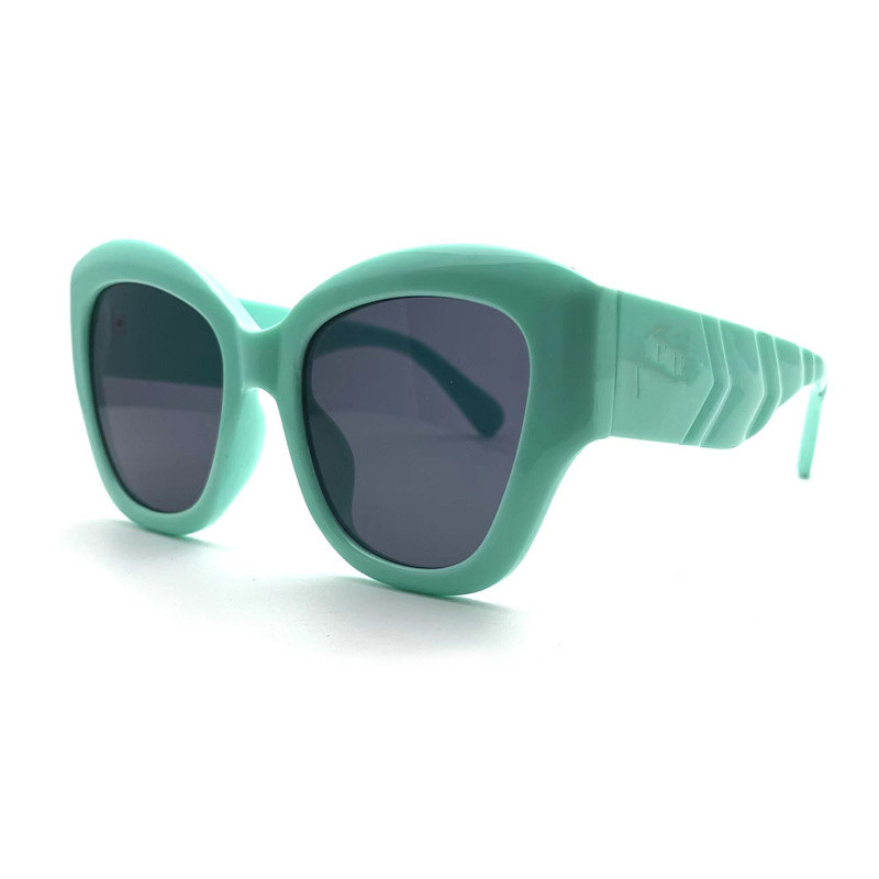 

Designer Womens Mens Sunglasses FashionSun Glasses for Men Women UV400 Protection S8688