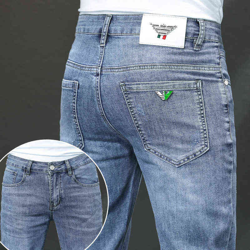

Luxury Light European Fashion Brand Jeans for Young Men Korean Casual Slim Fit Elastic Cotton Simple Spring and Summer, Qk633