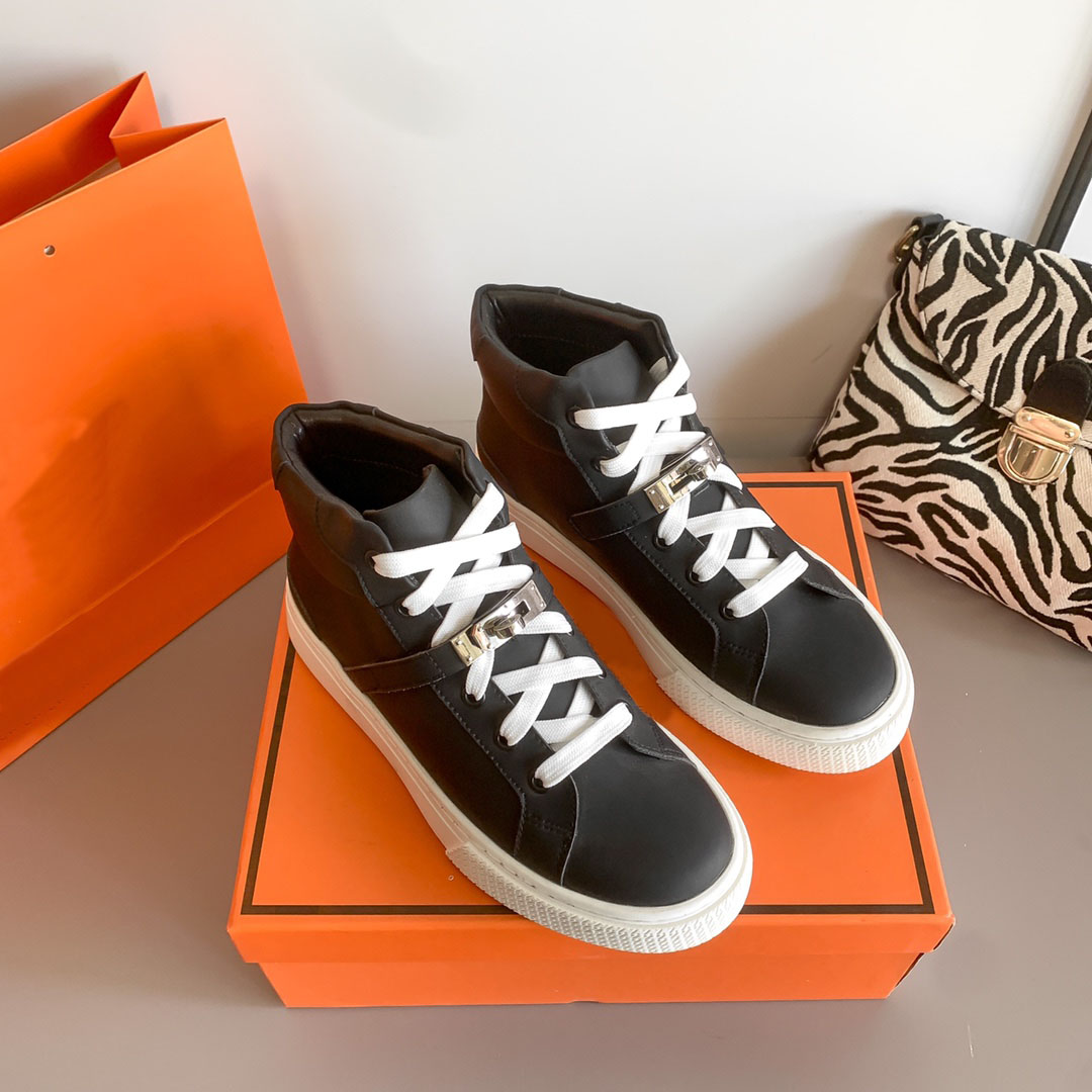 

Italian designer shoes Women mens shoe Luxury High top sneakers White black color 2022 hommes The latest low-top gold and silver Kellys buckle shoes size Eur 35-44