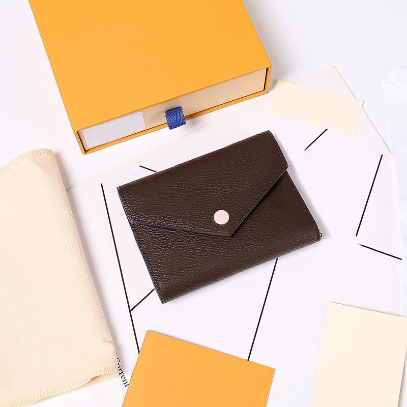 

2022 NEW Purses Women Men Multifunction Wallets button Bag Leather Luxury Wallet flower Purse Fashion Card Holders Designer Pocket short Tote Women Bags With Box, Brown grid with pink inside