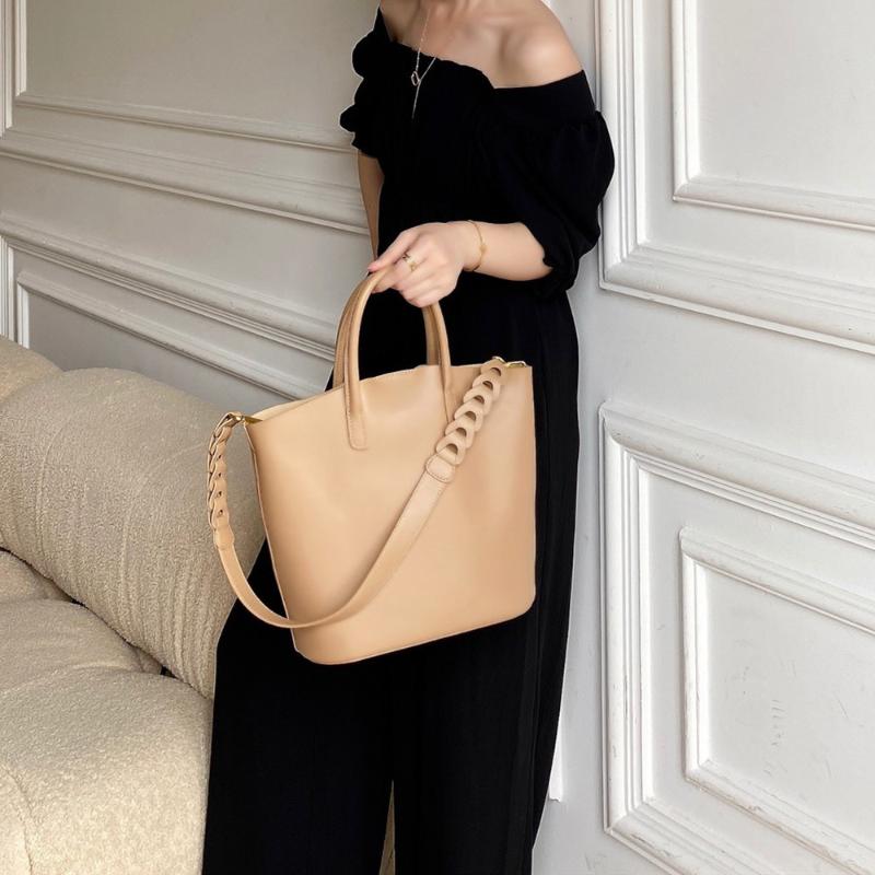 

Evening Bags Cowhide Bucket Bag Large Capacity Handbag Fashion Women Shoulder Sac A Main Femme, Black