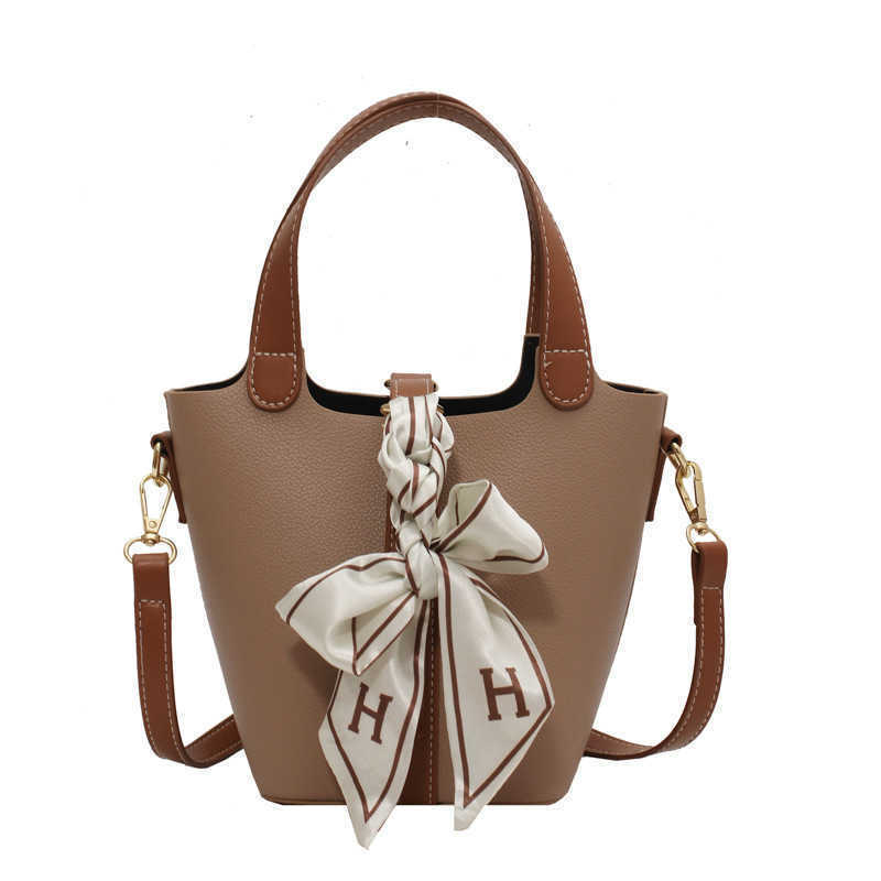 

texture new simple bag women's fashion portable shoulder bag foreign style fashionable silk scarf portable bucket women's bag, Black