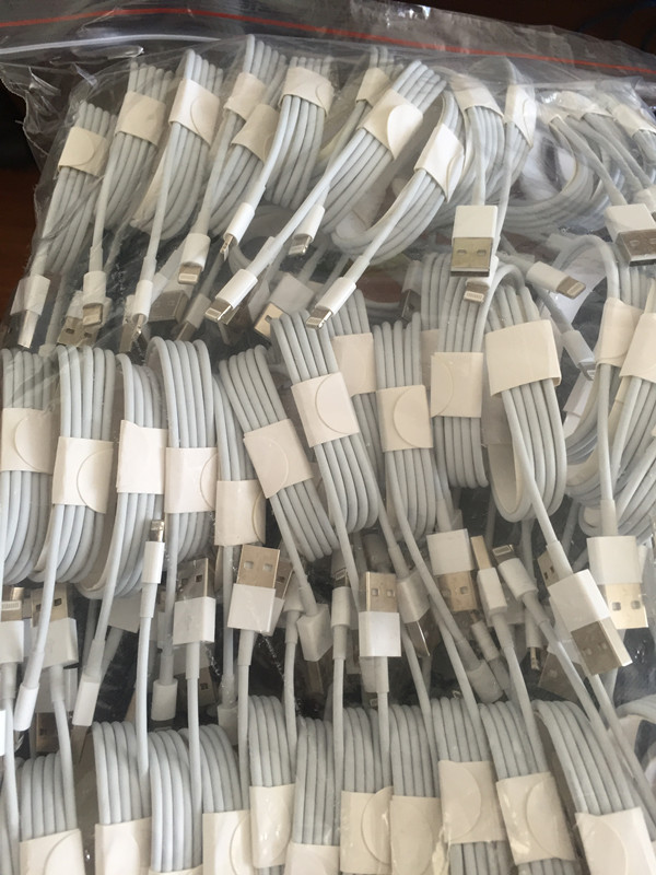 

200pcs /lot 1m 3ft 2m 6ft Lightning To USB cables Original OEM quality Data Sync Charge phone Cable With retail package For iphone cable, White