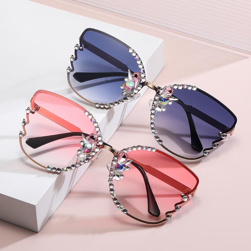 

Sunglasses Fashion Butterfly Women Designer Vintage Gradient Sun Glasses Personality Eyewear Gafas De Sol MujerSunglassesSunglasses
