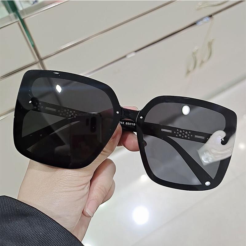 

Sunglasses Travel Driving Polarized Women Sun Glasses Vintage Retro Oversized Black Square High-Grade Big EyewearSunglassesSunglasses