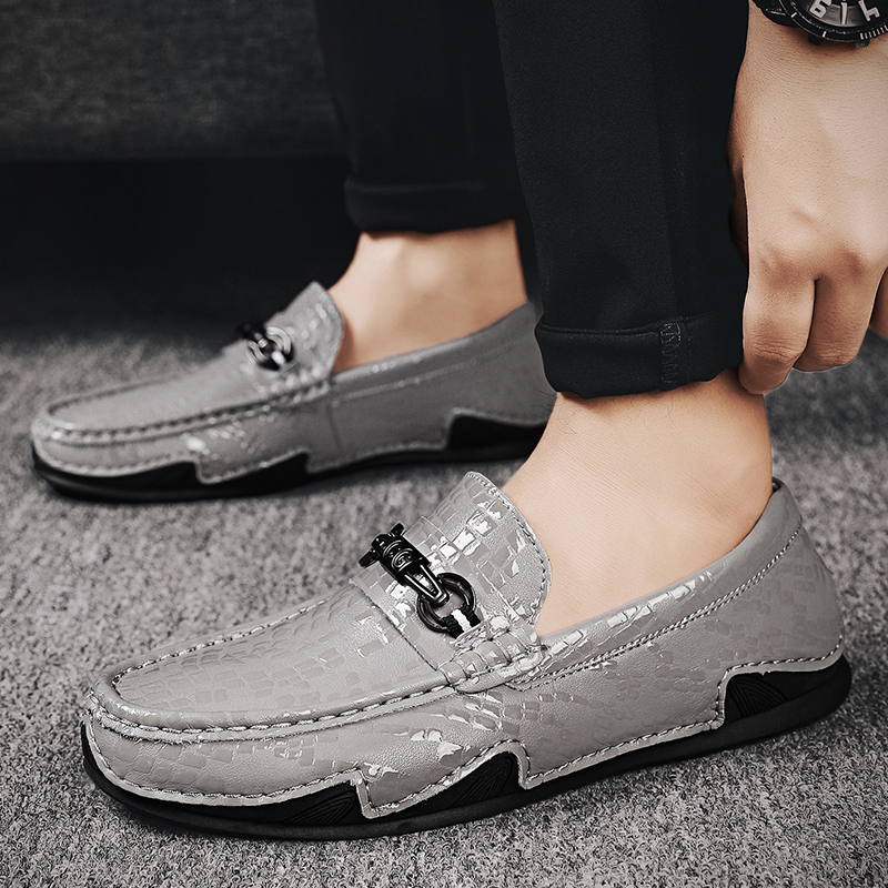 Mode nouveaux mocassins de haute qualité hommes chaussures couleur unie PU classique bout carré fond plat confortable décontracté Simple britanni