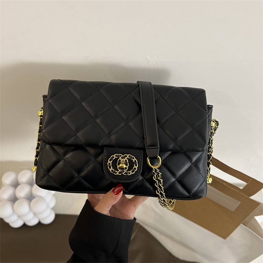 

56% OFF 2022 trendy s knitting chain small single shoulder armpit women's new style high-capacity messenger bag, Black