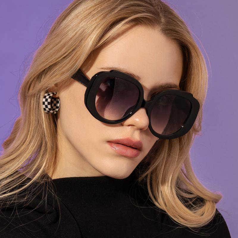 

Sunglasses Round Women Fashion Vintage Candy Colors Big Frame Eyewear American Style Luxury Designer Men Sun Glasses DecorativeSunglasses
