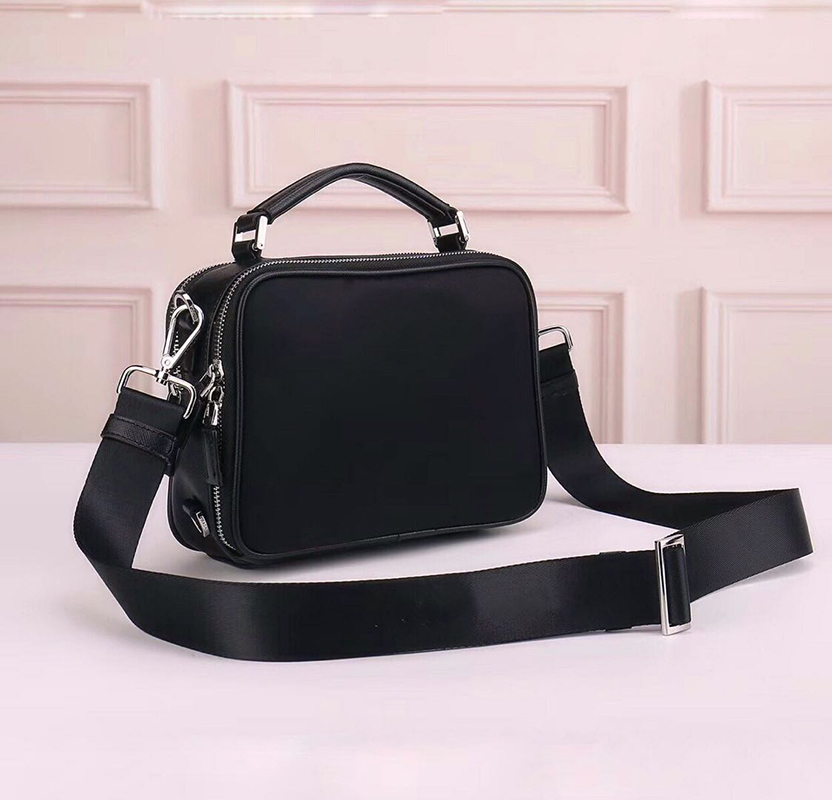 

Fashion handbags men shoulder bag for women satchel purse Tote woman handbags chain purse messenger bag handbags canvas purse wholesale, Extra shipping(not for sale)