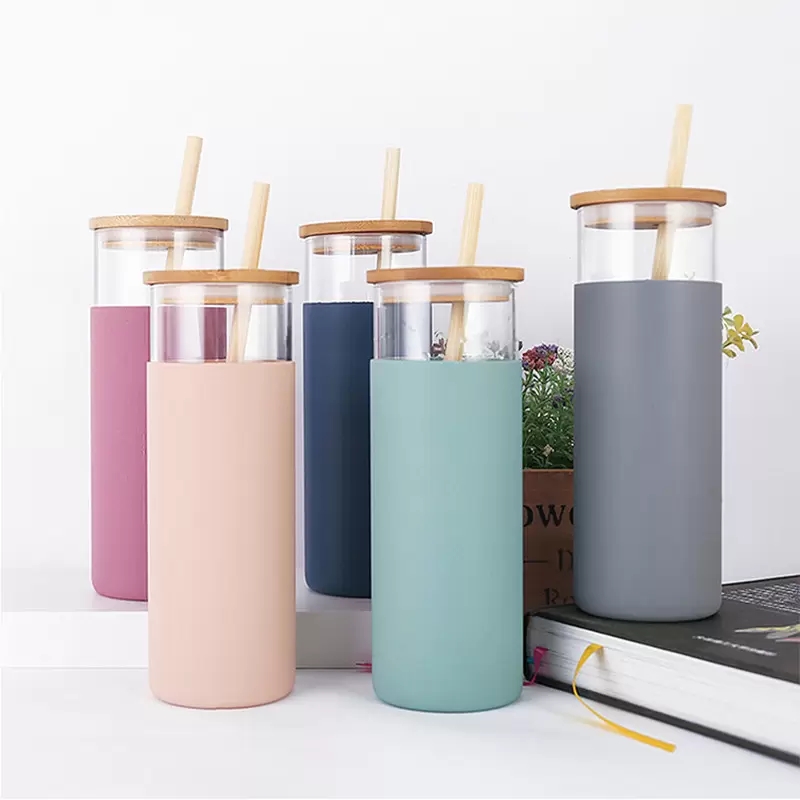 

5 Colors 500ml Glass Tumbler 16oz Glass Cup Travel Water Bottle With Silicone Protective Sleeve Bamboo Lid & Straws, Green