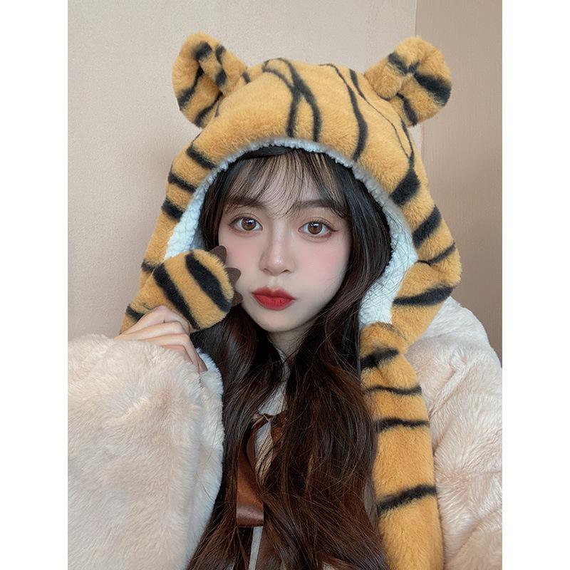

Berets Cute Tiger Ear Hat Scarf Gloves Set Winter Women Caps Warm Casual Plush Hats Pattern Fleece Girl Kawaii AccessoriesBerets