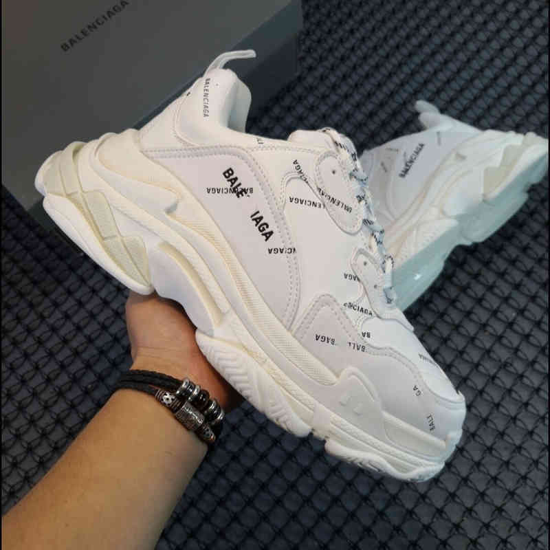 

Designer Bbalencaigass Fashion Casual Shoes Generation of Triple s Dad Trendy Retro Men's and Women's Leisure Super Hot High-end, Orange red and white