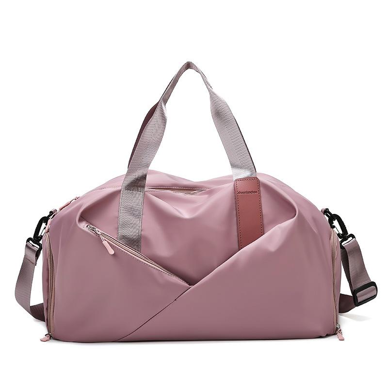 

Outdoor Bags Women Duffle Sports Bag High Quality Gym Outddor Handbags, Red