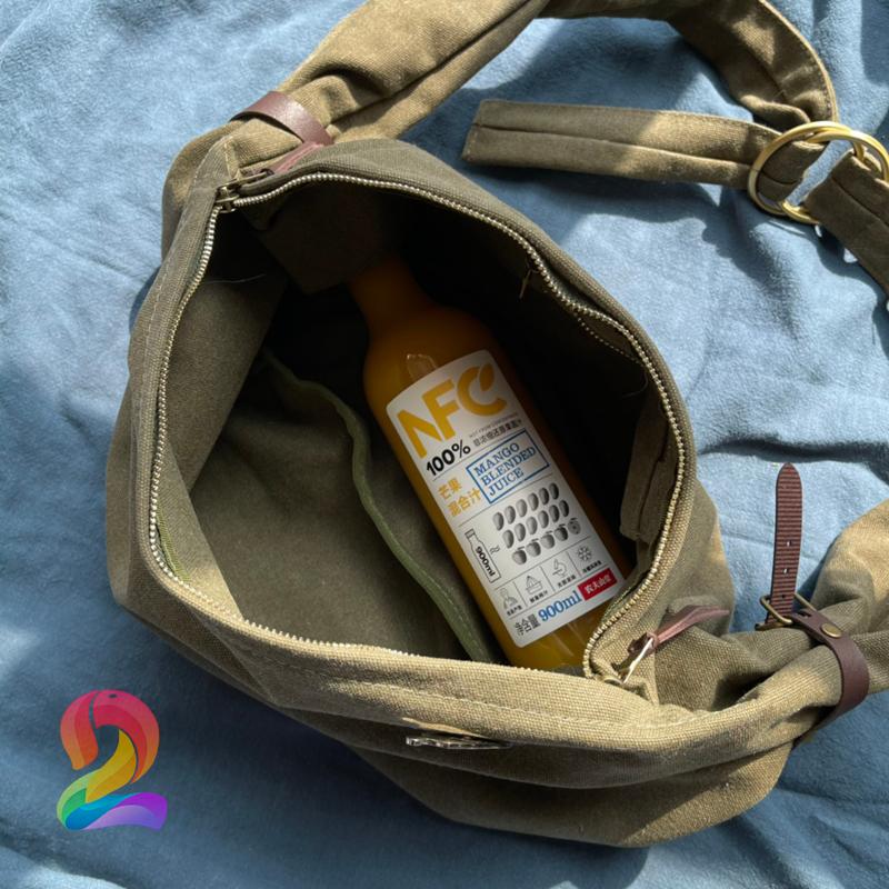 

Backpack Thick Canvas Hirata Kazuhiro Large Crossbody Bag Men's Women's KAPITAL Retro Old Fashion Chest BagBackpack, Lengsuanling-brown