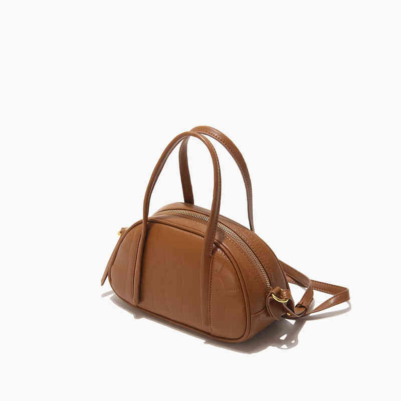 

Xiaozhongchao Brand Designer New Simple Bread Type Handbag Women's Three-dimensional Half Round Bag Single Shoulder Messenger Bag 220613, Black