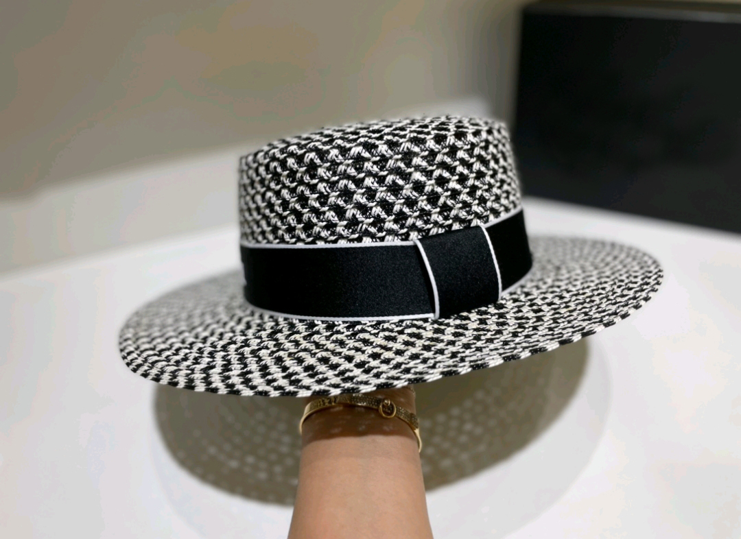 

Summer Straw Hat Wide Brim Straw Panama Hats Beach Sun Cap Flat Top White Black Womens