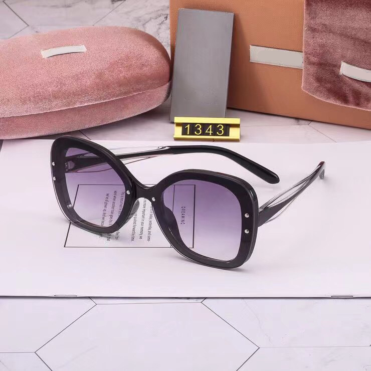 

Mixed Color Sunglasses Fashion UV Vintage Glasses Retro Round