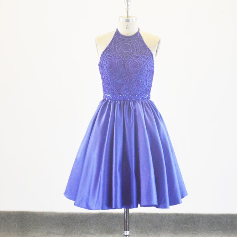 Robes de remise de diplôme courtes en Satin bleu Royal, Mini col licou, pour fête de filles de 8e année