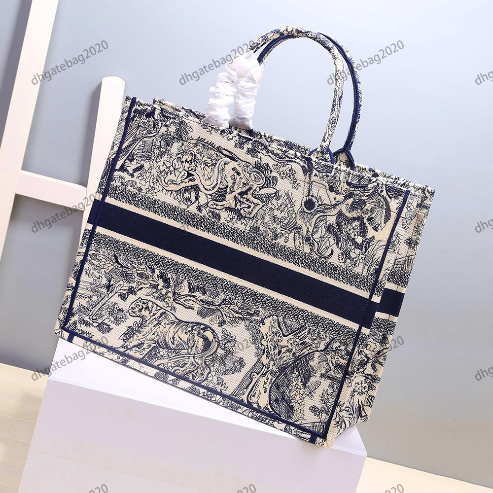 

Embroidery Tote Women Handbags Luxury Designer Bag Tiger Motif Beach Bag Fashion Spacious Shopping Bags, Packing bag
